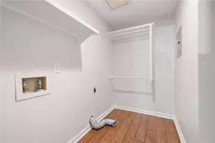 508 Warm Springs Cir, Roswell, GA 30075 - Photo 9