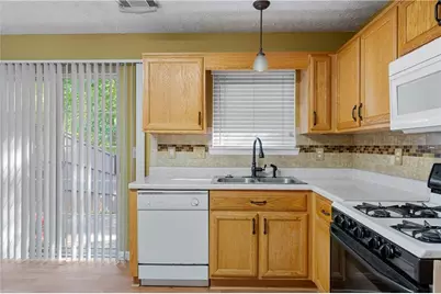 3127 Fields Drive, Lithonia, GA 30038 - Photo 9