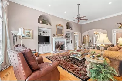 4315 Marble Arch Way, Flowery Branch, GA 30542 - Photo 11