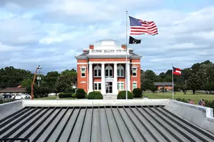 114 N 3rd Ave, Chatsworth, GA 30705 - Photo 3