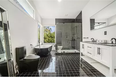 1087 Lee Circle NE, Atlanta, GA 30324 - Photo 21