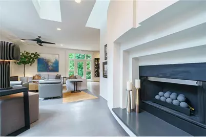 114 Lindbergh Drive NE, Atlanta, GA 30305 - Photo 13