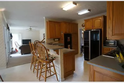 1106 Wallington Court NW, Conyers, GA 30012 - Photo 3