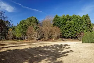 195 High Bluff Ct, Johns Creek, GA 30097 - Photo 43