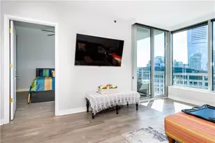 3338 NE Peachtree Road NE, Atlanta, GA 30326 - Photo 7