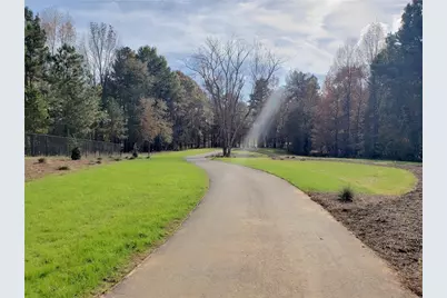 21 Red Lane, Hoschton, GA 30548 - Photo 39