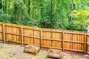 5285 Martins Crossing Rd, Stone Mountain, GA 30088 - Photo 17