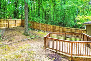 5285 Martins Crossing Rd, Stone Mountain, GA 30088 - Photo 9