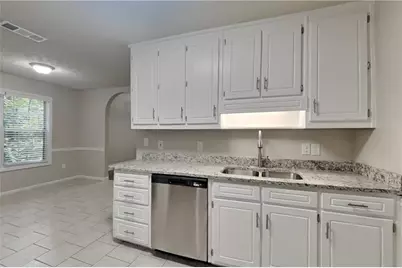 3013 Rockview Drive, Loganville, GA 30052 - Photo 5