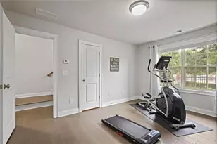 1096 Township Square, Alpharetta, GA 30022 - Photo 27