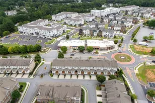 1096 Township Square, Alpharetta, GA 30022 - Photo 35