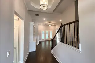 920 Lucky Ln, Woodstock, GA 30188 - Photo 3