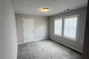 920 Lucky Ln, Woodstock, GA 30188 - Photo 17