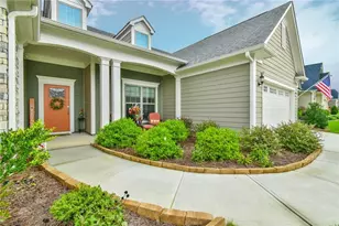 5704 Miravista Wy, Hoschton, GA 30548 - Photo 1
