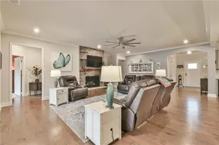 5704 Miravista Wy, Hoschton, GA 30548 - Photo 7