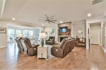 5704 Miravista Way, Hoschton, GA 30548 - Photo 11