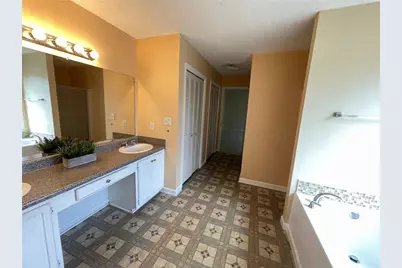 800 Meadowsong Circle, Lawrenceville, GA 30043 - Photo 9