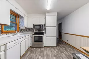 303 Pinecrest Dr, Warner Robins, GA 31093 - Photo 7