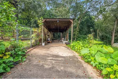 303 Pinecrest Drive, Warner Robins, GA 31093 - Photo 31