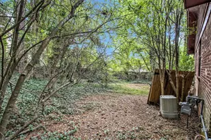 1151 Gavinwood Pl, Decatur, GA 30033 - Photo 5