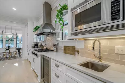 1812 Wellbourne Drive NE, Atlanta, GA 30324 - Photo 15