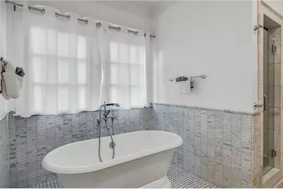 1812 Wellbourne Drive NE, Atlanta, GA 30324 - Photo 35