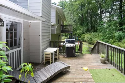 419 Creekside Lane, Woodstock, GA 30188 - Photo 15