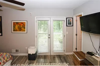 419 Creekside Lane, Woodstock, GA 30188 - Photo 9