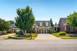 3180 Willow Creek Dr, Gainesville, GA 30504 - Photo 1