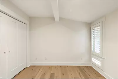 72 Ivy Parkway NE, Atlanta, GA 30342 - Photo 29