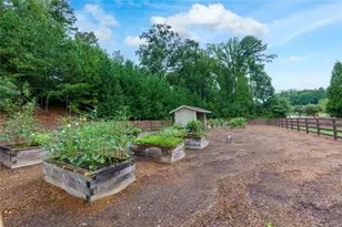 2425 Barley Crest Pass, Cumming, GA 30040 - Photo 57