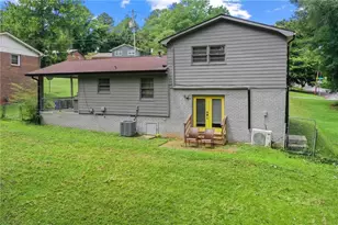 799 Pine Roc Dr, Stone Mountain, GA 30083 - Photo 29