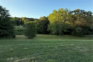 233 Hensley Ln, Hoschton, GA 30548 - Photo 1