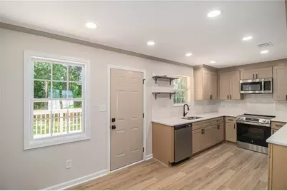 270 Carsons Cove, McDonough, GA 30253 - Photo 3