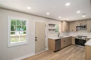 270 Carson's Cove, McDonough, GA 30253 - Photo 3