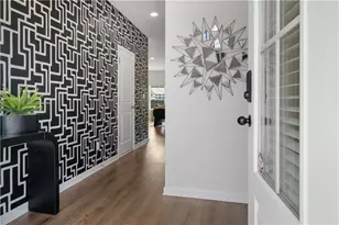 9442 Maple Grv Ln, Jonesboro, GA 30238 - Photo 3