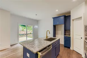 2127 Nichols Ln, Decatur, GA 30032 - Photo 9