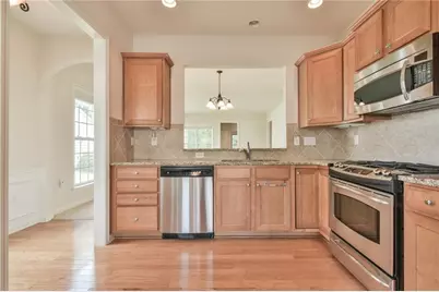 6184 Longleaf Drive, Hoschton, GA 30548 - Photo 9