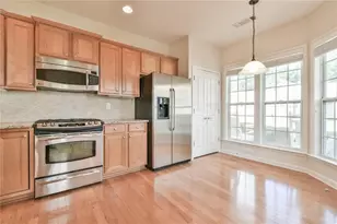 6184 Longleaf Dr, Hoschton, GA 30548 - Photo 7