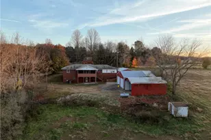 1323 Cavender Creek Rd, Dahlonega, GA 30533 - Photo 55