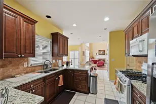 1011 Crofton Landing, Suwanee, GA 30024 - Photo 9