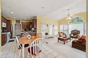 1011 Crofton Landing, Suwanee, GA 30024 - Photo 7