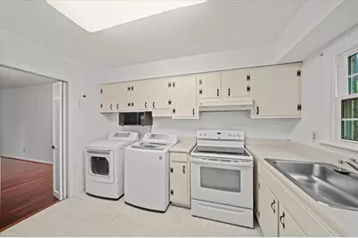 6700 Roswell Road #33E, Sandy Springs, GA 30328 - Photo 11