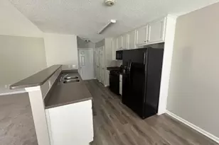 78 Bedford Park Dr, Newnan, GA 30263 - Photo 3