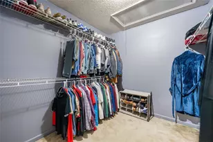 1241 Creekview Cir, Riverdale, GA 30296 - Photo 15