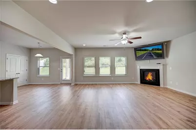 209 Willowbrook Drive SE, Calhoun, GA 30701 - Photo 5