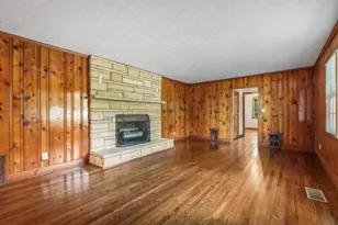 1930 Hollywood Rd NW, Atlanta, GA 30318 - Photo 5