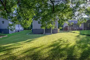 2189 Forrest Pl NW, Atlanta, GA 30318 - Photo 3