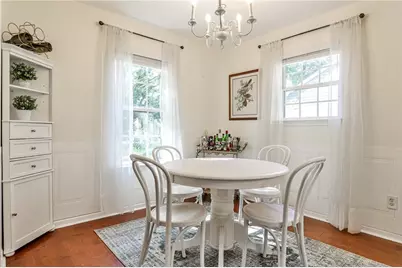 2189 Forrest Place NW, Atlanta, GA 30318 - Photo 11