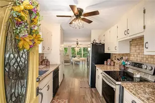 375 Buckwood Trail, Cornelia, GA 30531 - Photo 15